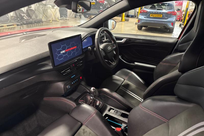 Used Ford Focus 2023 for sale - 76500644: Photo 18