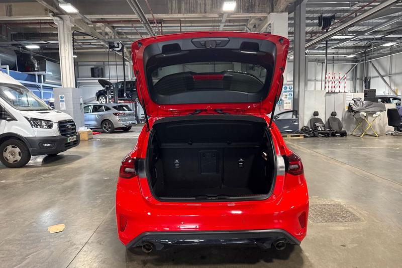 Used Ford Focus 2023 for sale - 76500644: Photo 21