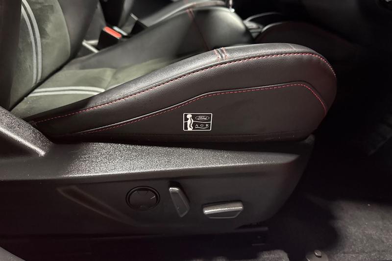 Used Ford Focus 2023 for sale - 76500644: Photo 28