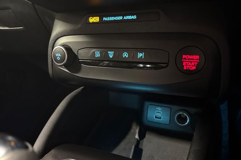 Used Ford Focus 2023 for sale - 76500644: Photo 32