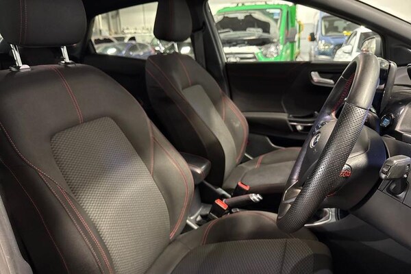 Used Ford Puma 2022 for sale - 76265989: Photo 17