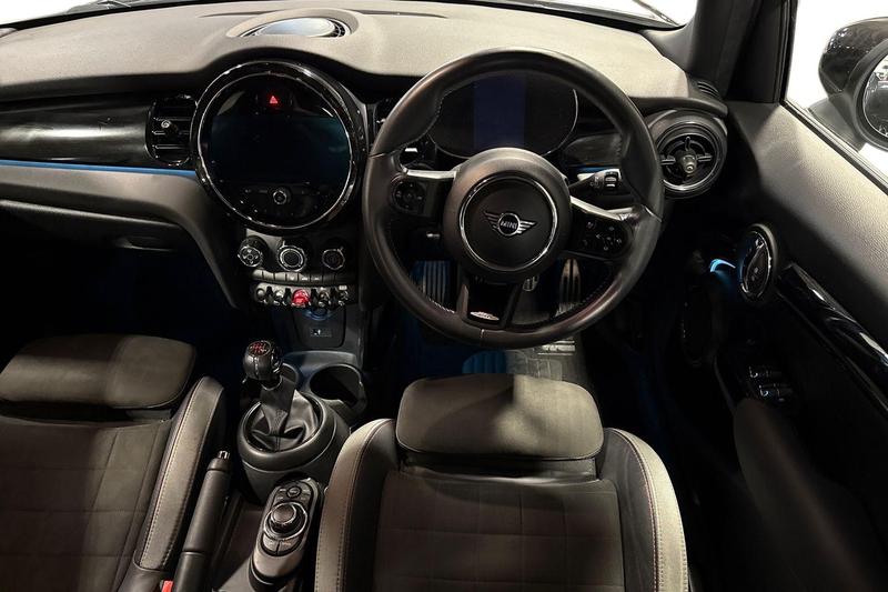 Used MINI Hatch 2021 for sale - 77157325: Photo 11