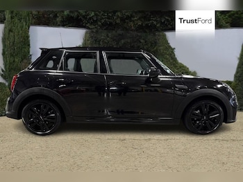 Used MINI Hatch 2021 for sale - 77157325: Photo