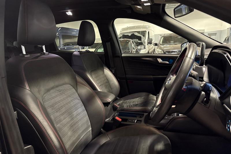 Used Ford Kuga 2022 for sale - 76557351: Photo 17