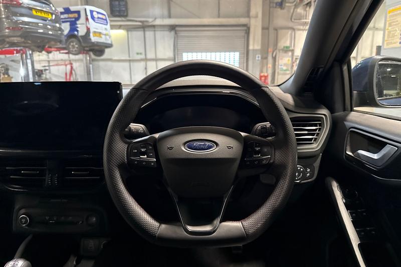 Used Ford Focus 2024 for sale - 77435129: Photo 12