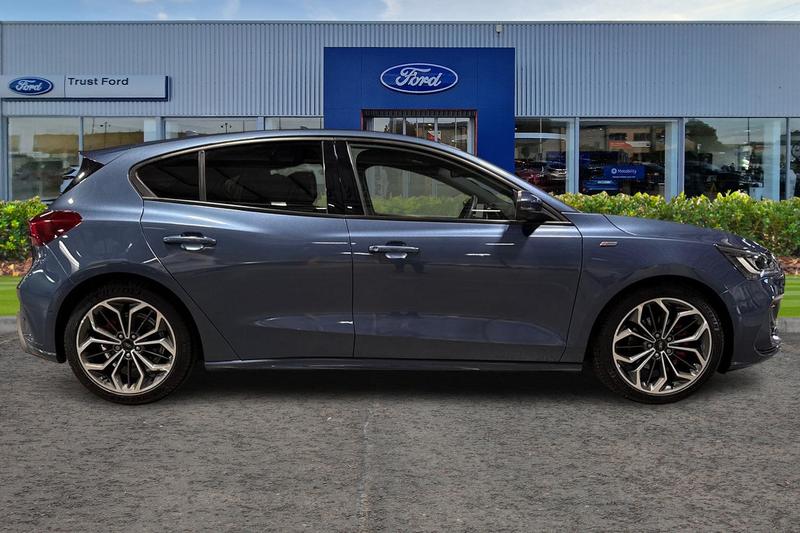 Used Ford Focus 2024 for sale - 77435129: Photo 3