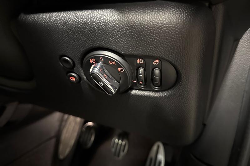 Used MINI Hatch 2021 for sale - 77834373: Photo 24