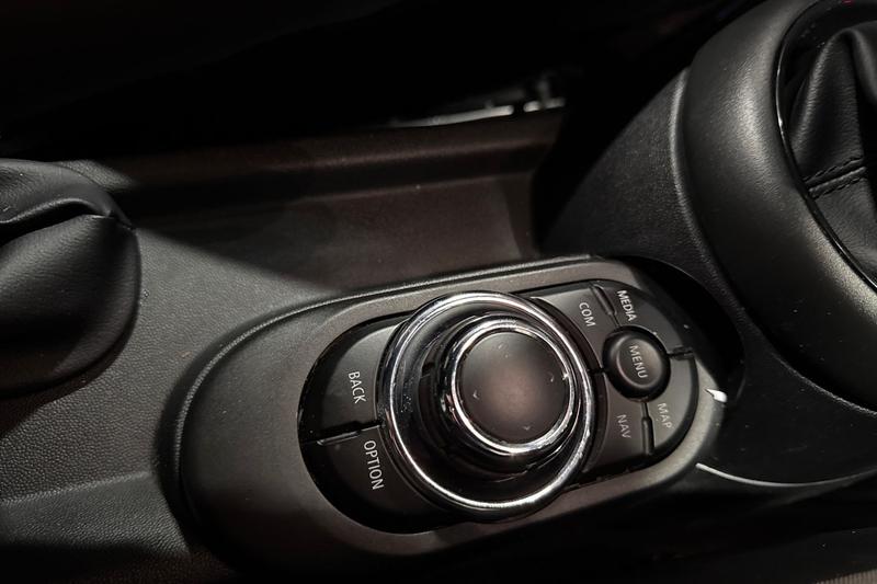 Used MINI Hatch 2021 for sale - 77834373: Photo 29