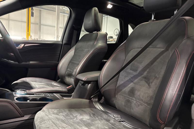 Used Ford Kuga 2022 for sale - 76514311: Photo 19