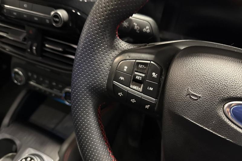 Used Ford Kuga 2022 for sale - 76514311: Photo 31