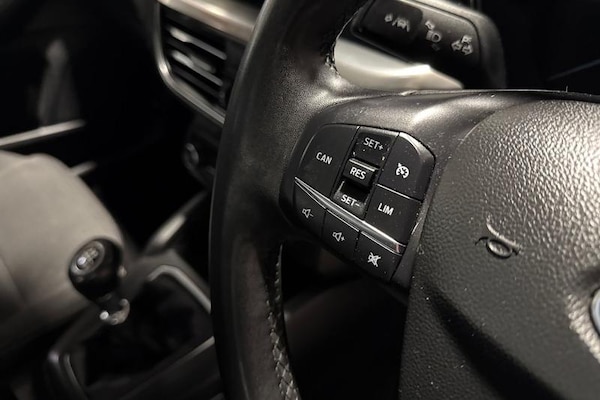 Used Ford Focus 2022 for sale - 76196511: Photo 29