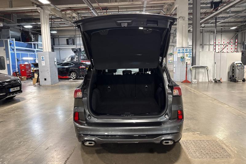 Used Ford Kuga 2022 for sale - 76557373: Photo 21