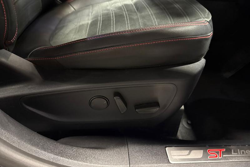 Used Ford Kuga 2022 for sale - 76557373: Photo 27