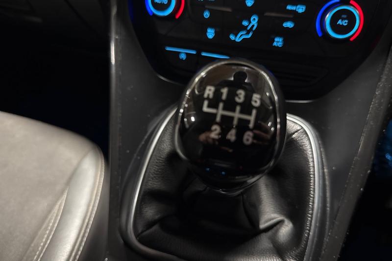 Used Ford Kuga 2018 for sale - 76960981: Photo 31