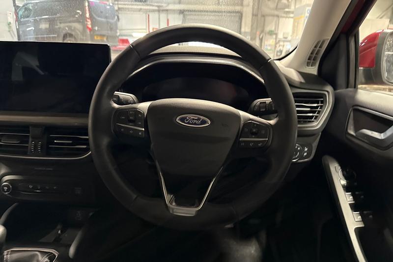 Used Ford Focus 2024 for sale - 77804471: Photo 12