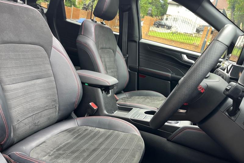 Used Ford Kuga 2023 for sale - 76131564: Photo 17