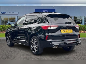 Used Ford Kuga 2023 for sale - 76131564: Photo 2