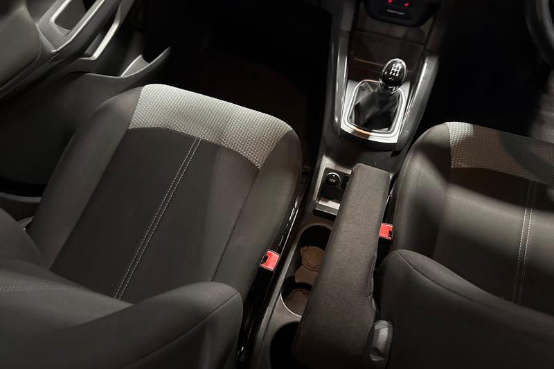 Used Ford Ecosport 2017 for sale - 76568497: Photo 26