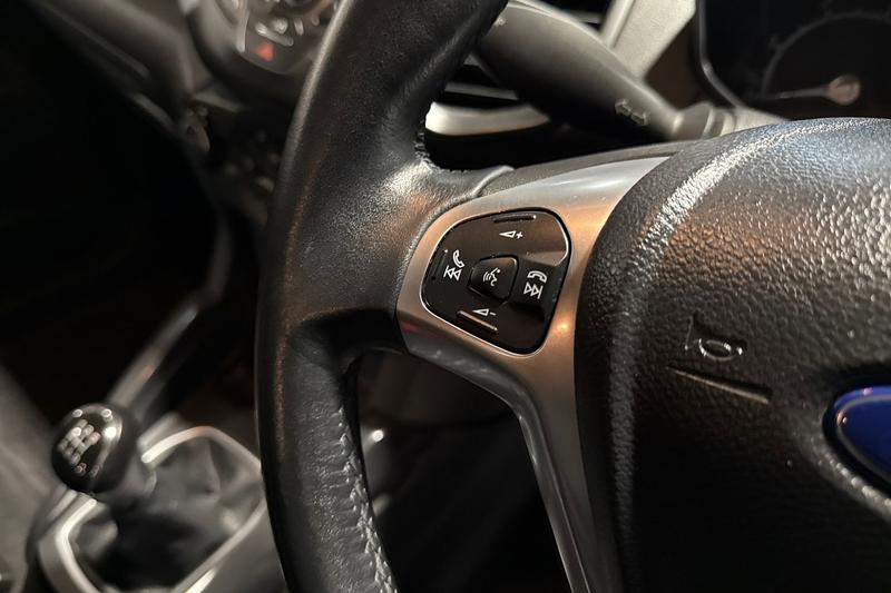 Used Ford Ecosport 2017 for sale - 76568497: Photo 31