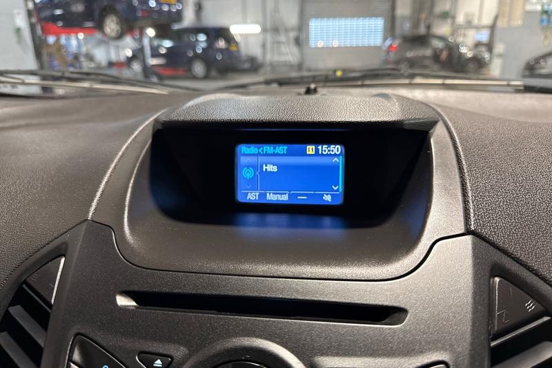 Used Ford Ecosport 2017 for sale - 76568497: Photo 35