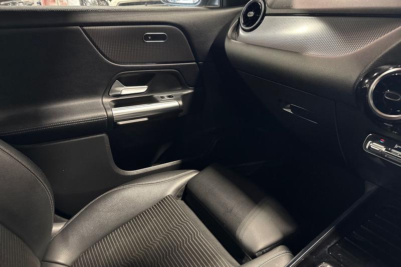 Used Mercedes-Benz GLA 2021 for sale - 77819601: Photo 50