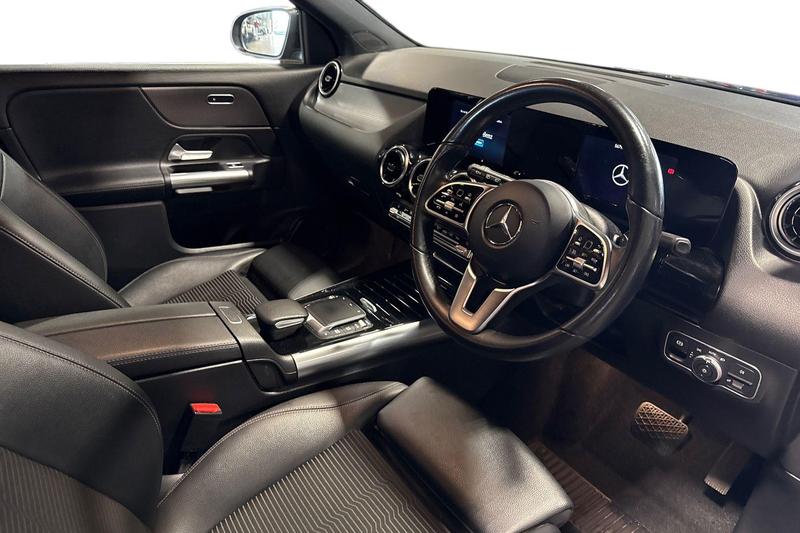 Used Mercedes-Benz GLA 2021 for sale - 77819601: Photo 9