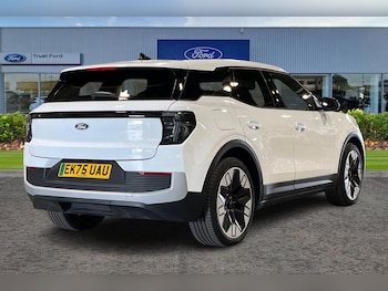 Used Ford Explorer 2025 for sale - 78942355: Photo