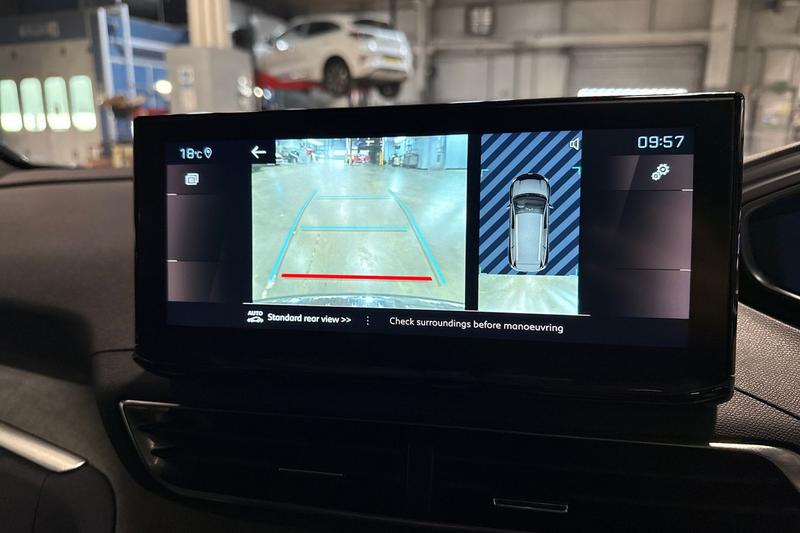 Used Peugeot 5008 2023 for sale - 76389591: Photo 35