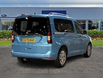 Used Ford Tourneo Connect 2025 for sale - 78424697: Photo