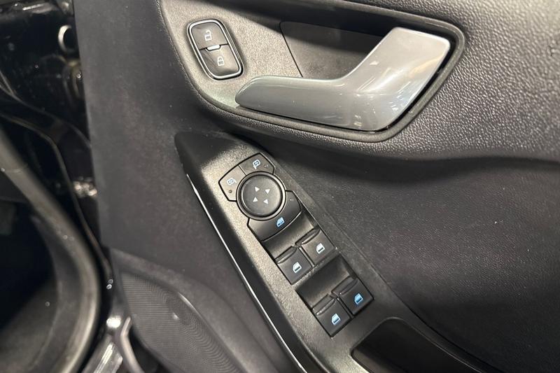 Used Ford Fiesta 2023 for sale - 78067538: Photo 16