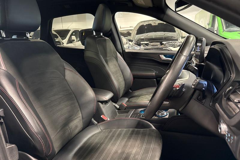 Used Ford Kuga 2022 for sale - 77935056: Photo 17