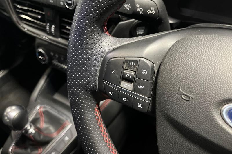 Used Ford Kuga 2022 for sale - 77665720: Photo 31