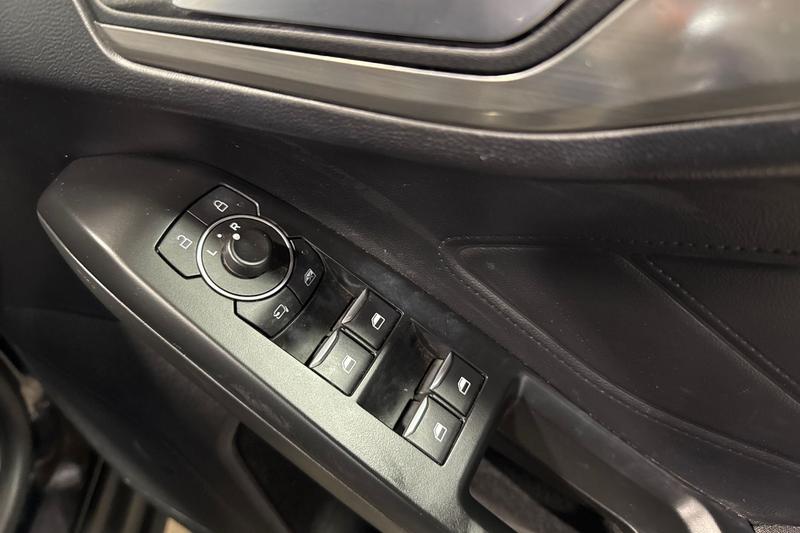 Used Ford Focus 2022 for sale - 76722789: Photo 16