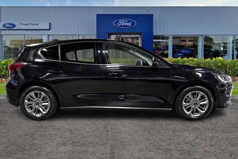 Used Ford Focus 2022 for sale - 76722789: Photo 3