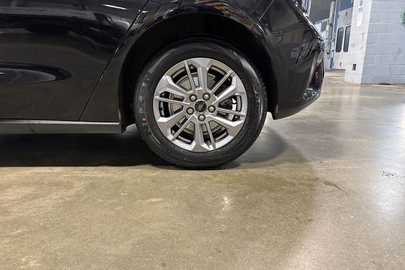 Used Ford Focus 2022 for sale - 76722789: Photo 8