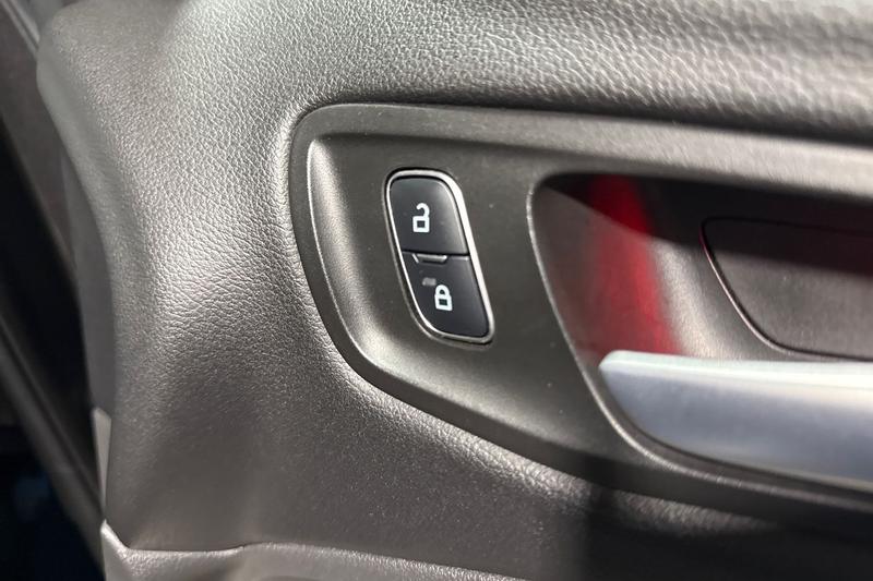 Used Ford Kuga 2018 for sale - 76508274: Photo 25