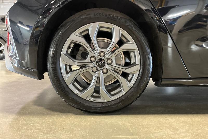 Used Ford Focus 2024 for sale - 76966159: Photo 8