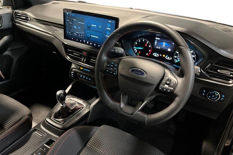 Used Ford Focus 2024 for sale - 76966159: Photo 9