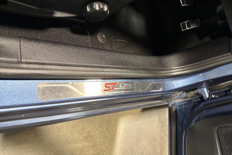 Used Ford Focus 2020 for sale - 76574505: Photo 26