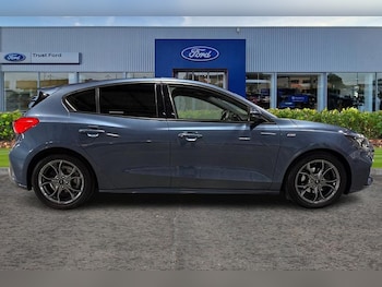 Used Ford Focus 2020 for sale - 76574505: Photo