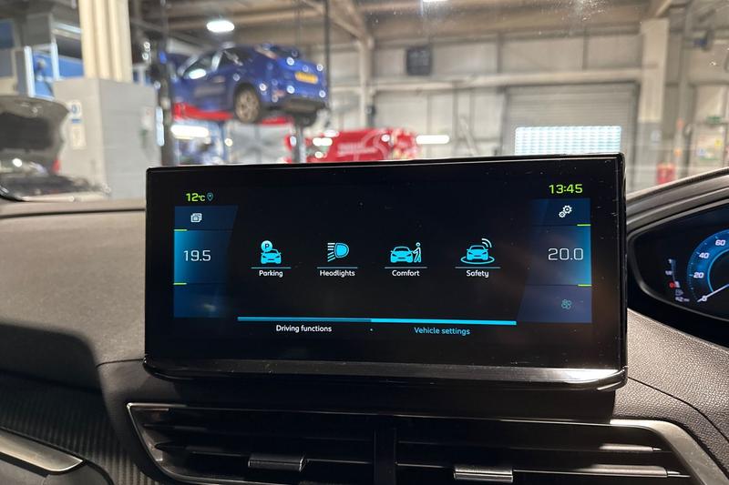 Used Peugeot 3008 2024 for sale - 77641489: Photo 45