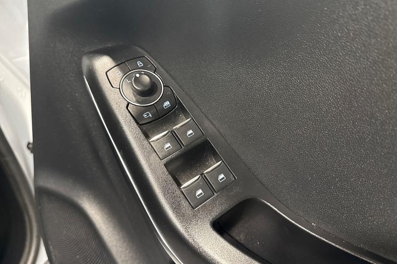 Used Ford Puma 2023 for sale - 78038845: Photo 16