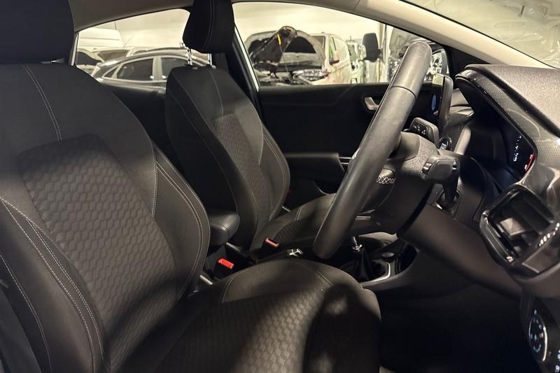 Used Ford Puma 2023 for sale - 78038845: Photo 17