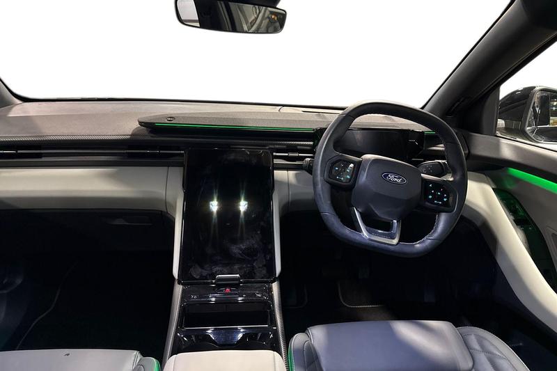 Used Ford Explorer 2025 for sale - 78021265: Photo 10