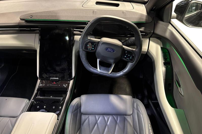 Used Ford Explorer 2025 for sale - 78021265: Photo 11