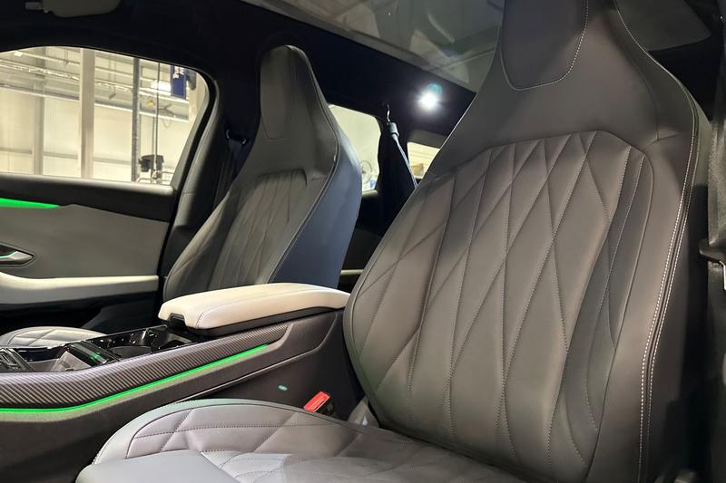 Used Ford Explorer 2025 for sale - 78021265: Photo 19