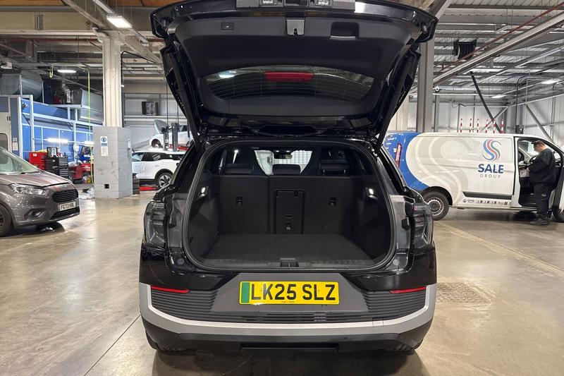 Used Ford Explorer 2025 for sale - 78021265: Photo 21