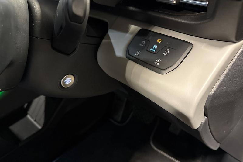 Used Ford Explorer 2025 for sale - 78021265: Photo 26