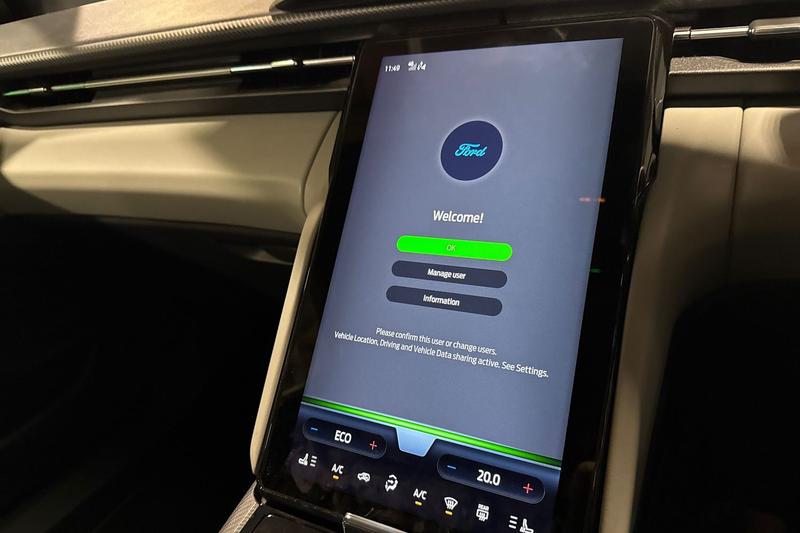 Used Ford Explorer 2025 for sale - 78021265: Photo 33