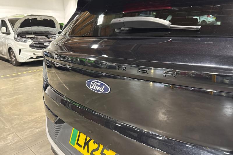 Used Ford Explorer 2025 for sale - 78021265: Photo 42